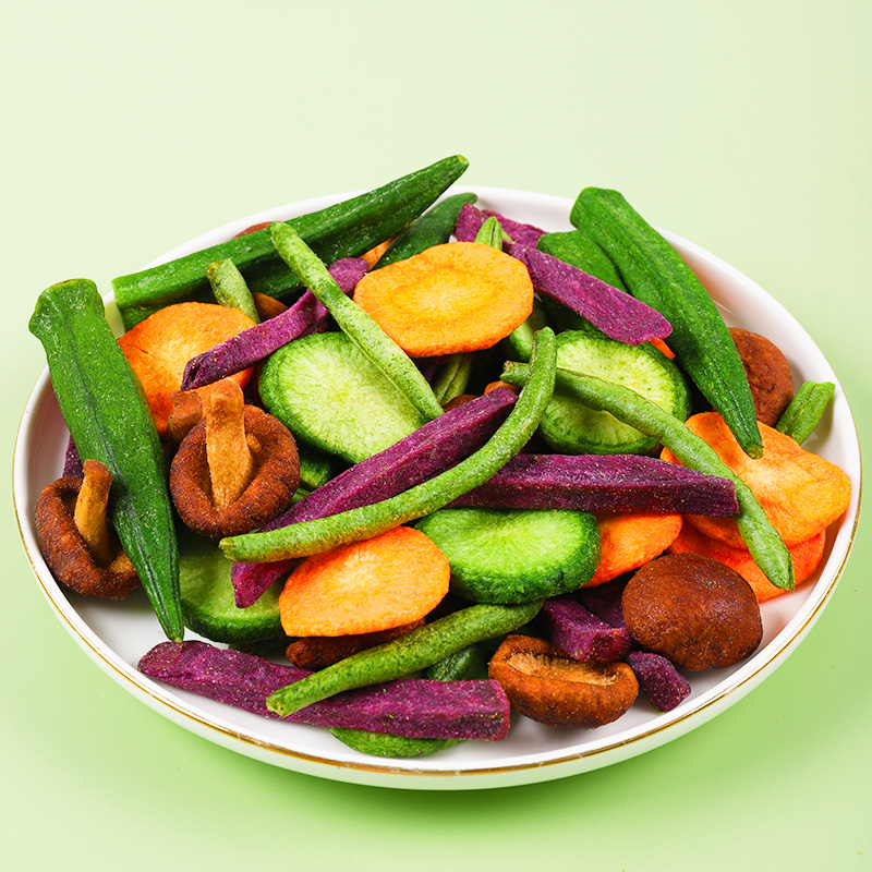 Crispy fried mixed vegetables snack close-up