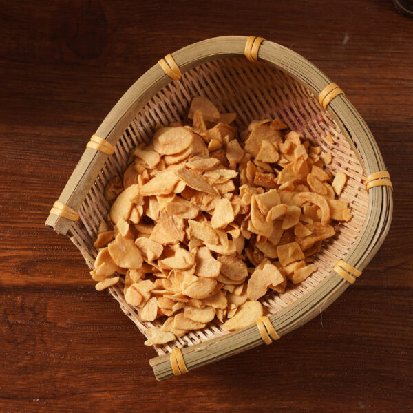 fried garlic chips in fried garlic chips vs fried garlic granules comparison